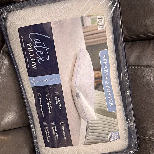 STEARNS & FOSTER LATEX PILLOW STANDARD SIZE 24" x 16" MEDIUM FEEL NEW